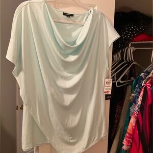 Alfani women’s blouse NWT!
